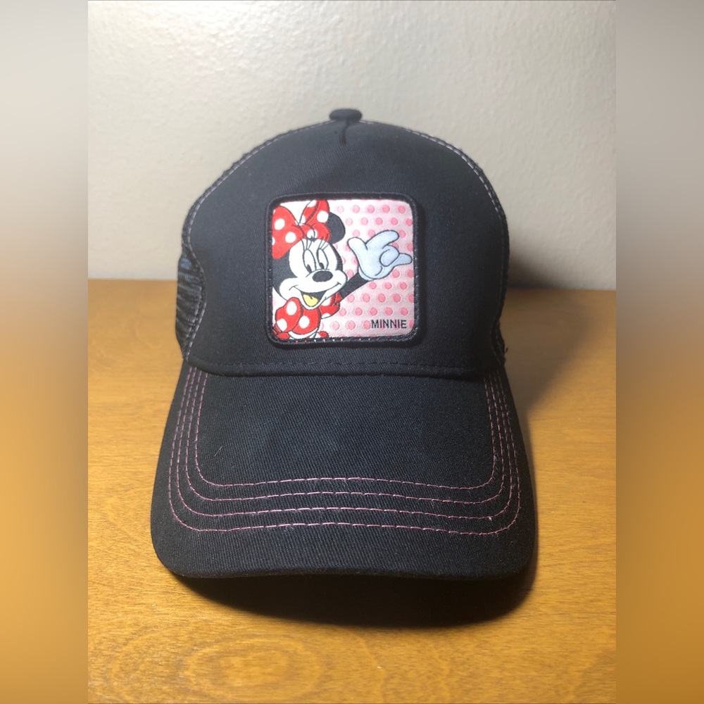 Disney Minnie Mouse Black Trucker Baseball Hat Cap with Pink Stitching. EUC